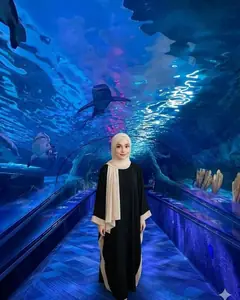 Hasil resep Foto Anggun di Akuarium Bawah Laut
